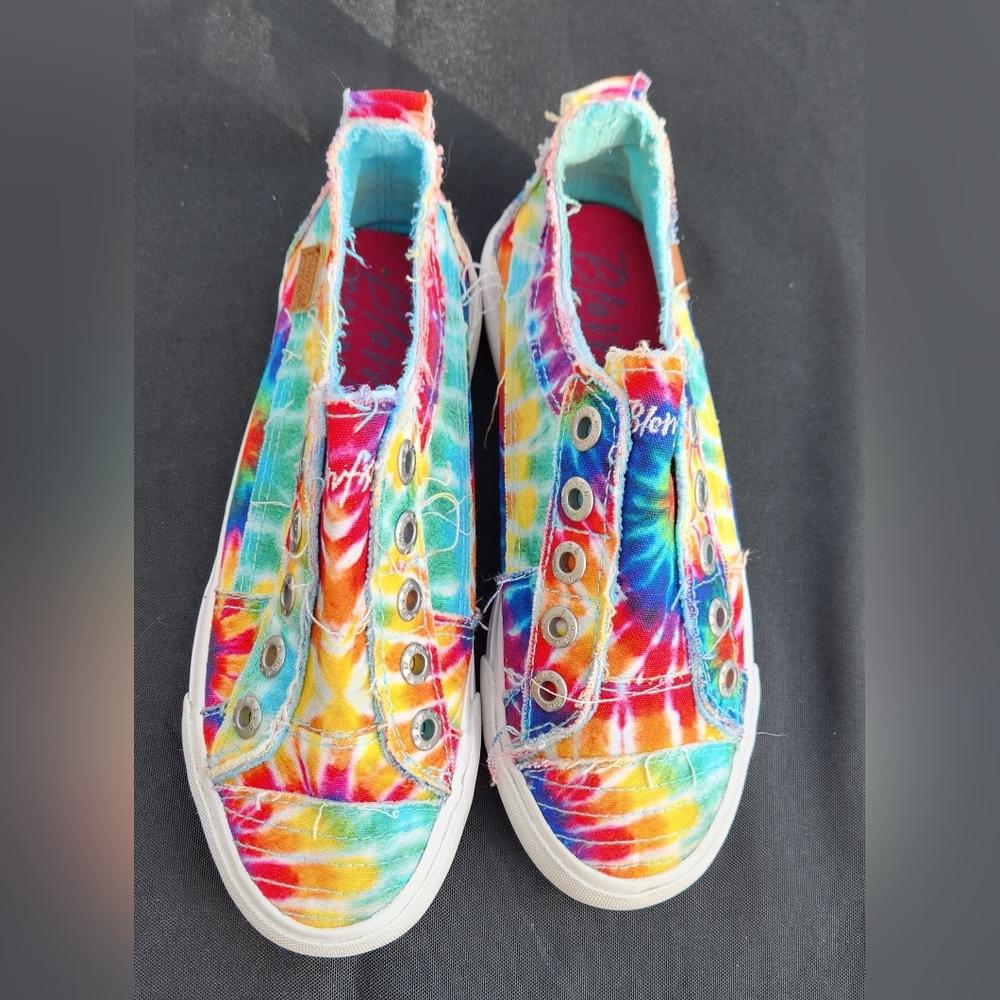 BlowFish Malibu Rainbow Tie-Dye Canvas Sneakers